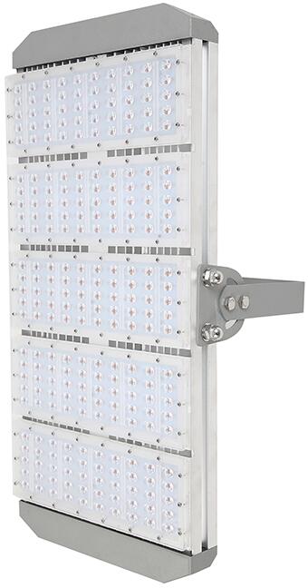 LED投光灯连线的方法