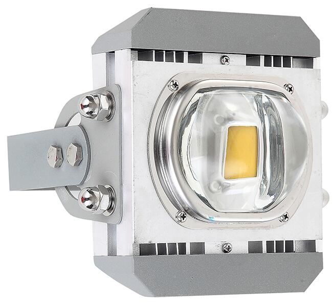 影响投光灯外壳散热的因素