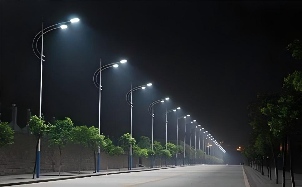 LED投光灯外壳在户外优势